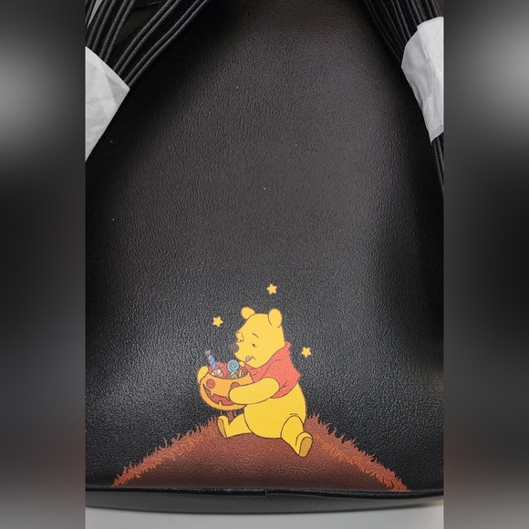 New Loungefly Winnie The Pooh Pumpkin Glow In The Dark Halloween Mini Backpack main image 8